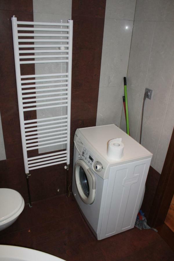 Nice Apartment In Old Town Братислава Екстер'єр фото